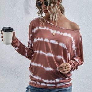Tie dye bat winged sleeve t